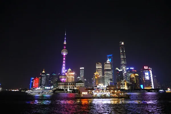 Sfeerafbeelding Shanghai Pudong bynight (2)